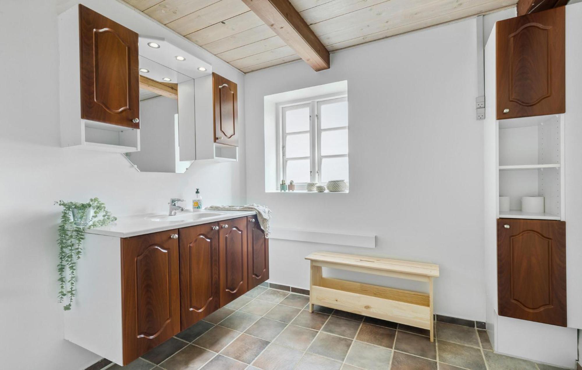 2 Bedroom Beautiful Apartment In Kolind Экстерьер фото